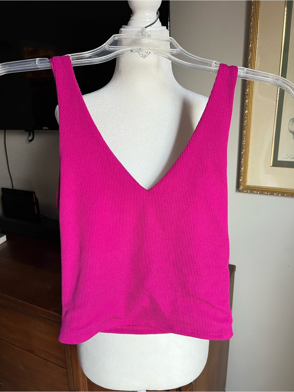 Gaze Bright Pink Ribbed V-Neck Tank
